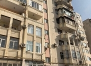 Satılır 3 otaqlı 120 m2 yeni tikili 6 mkr