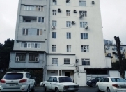 Satılır 3 otaqlı 75 m2 köhnə tikili 1 mkr