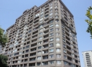 İcarəyə verilir 3 otaqlı 160 m2 yeni tikili Xətai r.