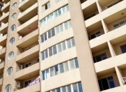 Satılır 2 otaqlı 94 m2 yeni tikili İnşaatçılar m.