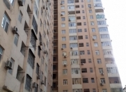 Satılır 4 otaqlı 162 m2 yeni tikili 2 mkr