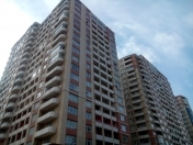 İcarəyə verilir 3 otaqlı 130 m2 yeni tikili Şah İsmayıl Xətai m.