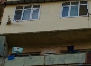 Satılır 2 otaqlı 60 m2 köhnə tikili 8 km