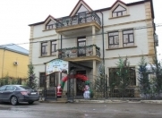 Satılır 6 otaqlı 665 m2 obyekt Bakıxanov