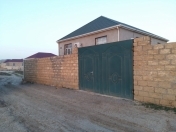 Satılır 4 otaqlı 90 m2 həyət evi Saray