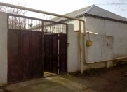 Satılır 4 otaqlı 100 m2 həyət evi Y.Ramana