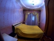 İcarəyə verilir 3 otaqlı 100 m2 köhnə tikili Hilton otel