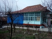 İcarəyə verilir 7 otaqlı 210 m2 həyət evi Şəki