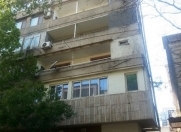 İcarəyə verilir 3 otaqlı 100 m2 köhnə tikili İçəri Şəhər m.