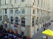 Satılır 2 otaqlı 55 m2 köhnə tikili Sahil m.