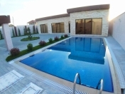 Satılır 2 otaqlı 260 m2 bağ evi Mərdəkan