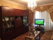 Satılır 3 otaqlı 84 m2 köhnə tikili 8 km