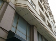 Satılır 4 otaqlı 140 m2 yeni tikili Memar Əcəmi m.