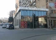 İcarəyə verilir 4 otaqlı 300 m2 obyekt Elmlər Akademiyası m.