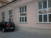 İcarəyə verilir 8 otaqlı 300 m2 obyekt 28 May m.