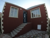 Satılır 3 otaqlı 100 m2 həyət evi Binəqədi