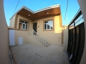 Satılır 3 otaqlı 100 m2 həyət evi Binəqədi