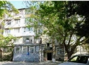 Satılır 2 otaqlı 50 m2 köhnə tikili Qara Qarayev m.