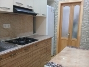 İcarəyə verilir 2 otaqlı 45 m2 köhnə tikili Rəsulzadə