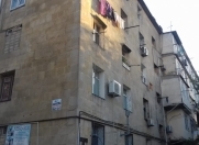Satılır 2 otaqlı 56 m2 köhnə tikili 3 mkr