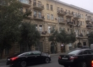 İcarəyə verilir 2 otaqlı 60 m2 köhnə tikili 20-ci sahə