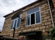 Satılır 70 otaqlı 1 m2 həyət evi Quba