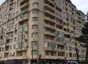 Satılır 4 otaqlı 160 m2 yeni tikili Xırdalan