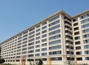 Satılır 3 otaqlı 85 m2 köhnə tikili İnşaatçılar m.
