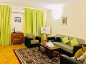 İcarəyə verilir 4 otaqlı 230 m2 köhnə tikili Sahil m.