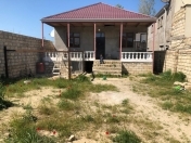 Satılır 3 otaqlı 100 m2 həyət evi Novxanı
