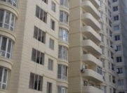 Satılır 4 otaqlı 130 m2 yeni tikili İnşaatçılar m.