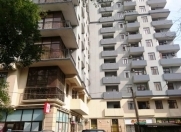 Satılır 3 otaqlı 65 m2 yeni tikili İnşaatçılar m.
