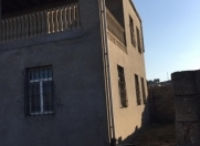 Satılır 4 otaqlı 100 m2 bağ evi Zirə