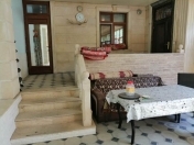 Satılır 3 otaqlı 100 m2 həyət evi Bakıxanov