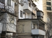 Satılır 2 otaqlı 60 m2 köhnə tikili 28 Mall