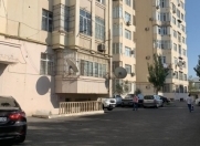 Satılır 3 otaqlı 125 m2 yeni tikili 8 mkr