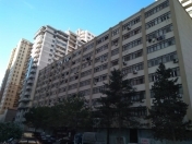 Satılır 4 otaqlı 105 m2 köhnə tikili Elmlər Akademiyası m.