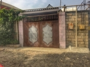 Satılır 3 otaqlı 150 m2 həyət evi Binəqədi