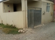 Satılır 3 otaqlı 100 m2 həyət evi Abşeron r.