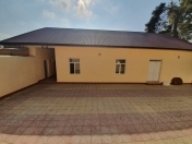 Satılır 4 otaqlı 87 m2 həyət evi Şəmkir