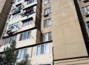 Satılır 4 otaqlı 125 m2 köhnə tikili 9 mkr