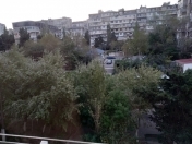 Satılır 5 otaqlı 120 m2 köhnə tikili Əhmədli m.