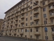 Satılır 2 otaqlı 70 m2 köhnə tikili 28 May m.