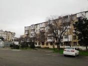 Satılır 3 otaqlı 65 m2 köhnə tikili 8 km
