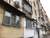 Satılır 2 otaqlı 35 m2 köhnə tikili 4 mkr