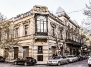 Satılır 2 otaqlı 60 m2 köhnə tikili İçəri Şəhər m.