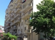 Satılır 4 otaqlı 150 m2 yeni tikili 8 mkr