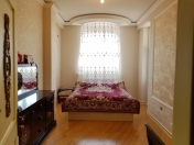 Satılır 3 otaqlı 151 m2 yeni tikili Kooperasiya Universiteti