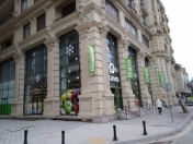 Satılır 3 otaqlı 100 m2 köhnə tikili ABŞ səfirliyi