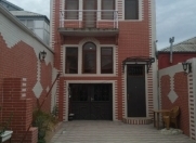 Satılır 6 otaqlı 200 m2 həyət evi Xırdalan